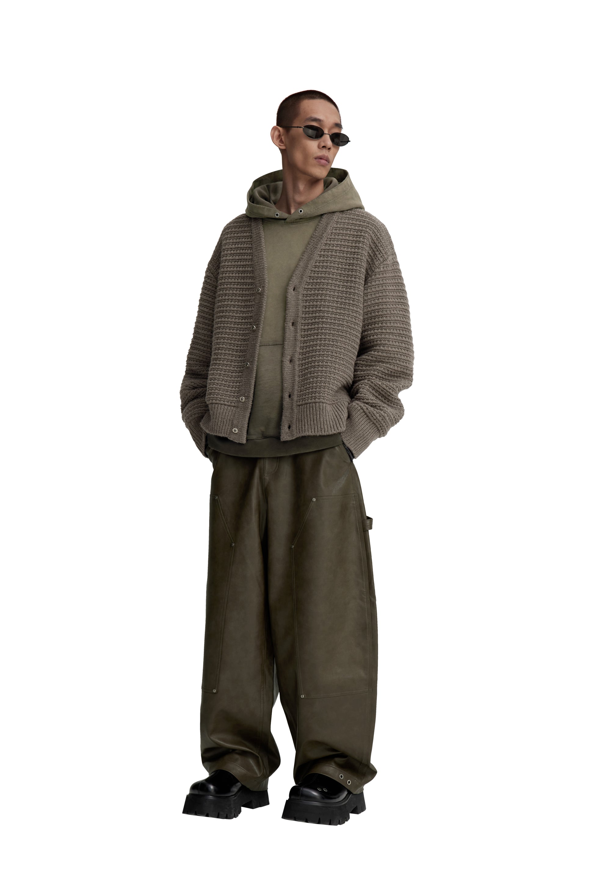 RESET V-NECK CARDIGAN