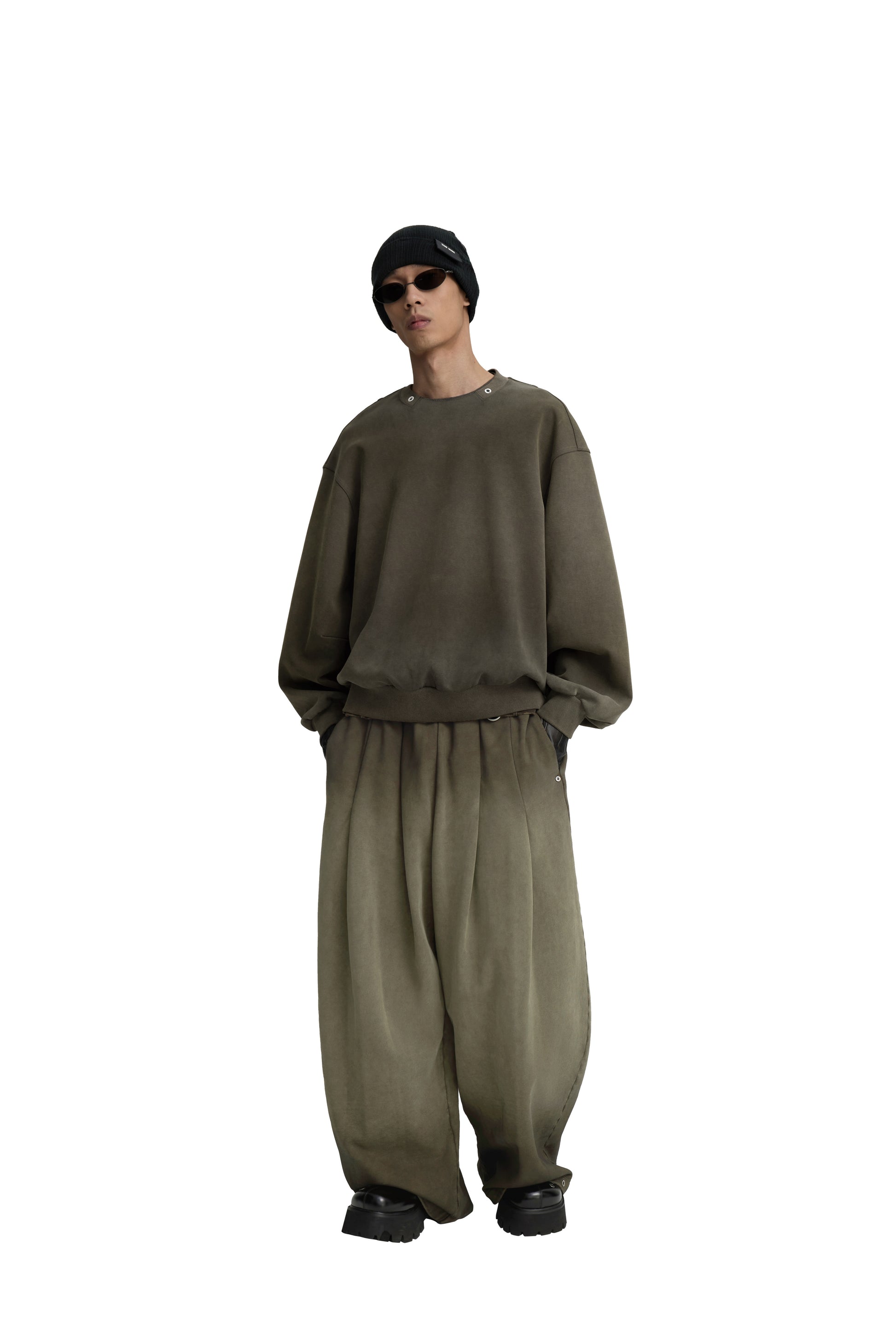 RESET WASHED CREW-NECK SWEATSHIRT