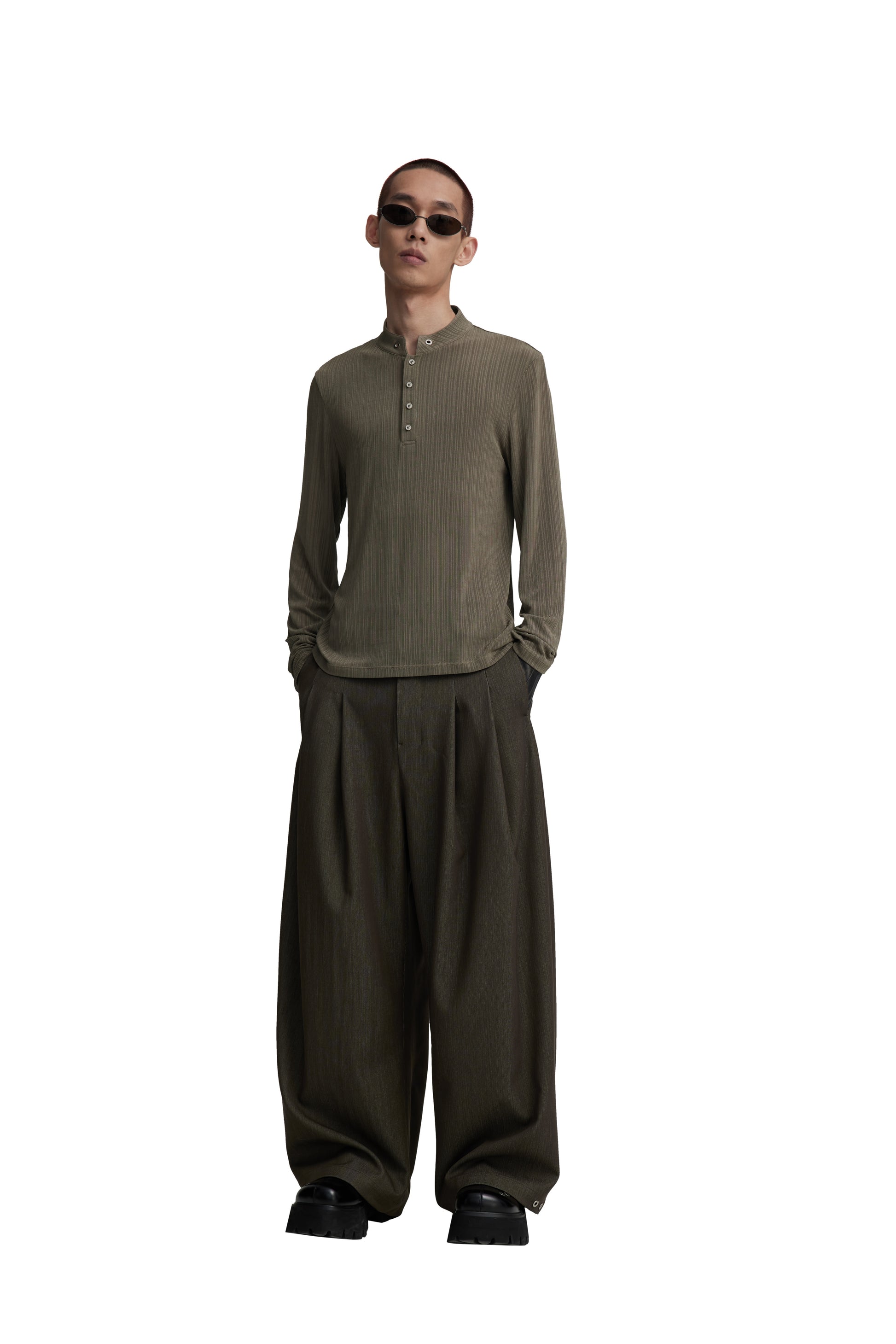 RESET STAND-COLLAR TOP