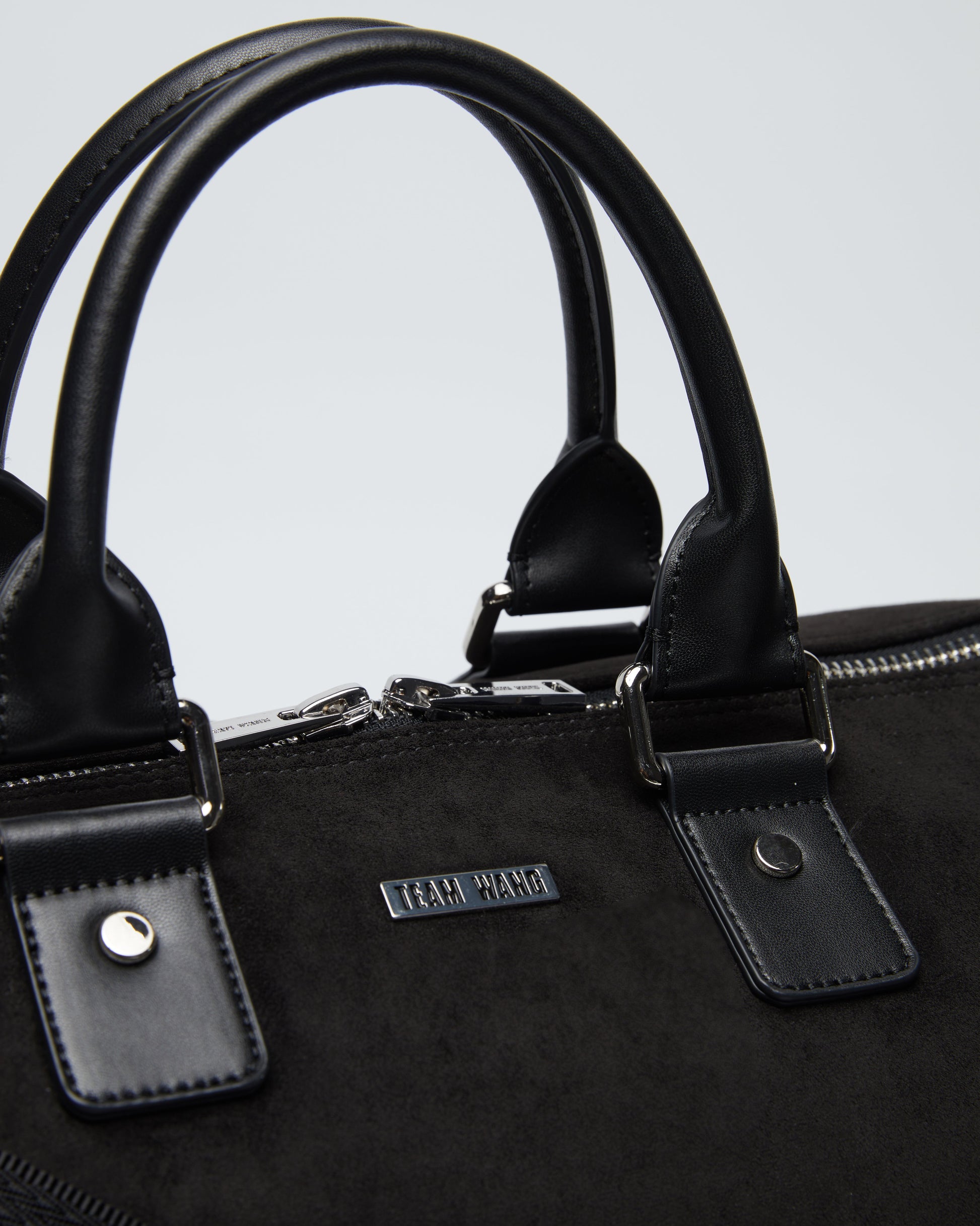 THE ORIGINAL 1 DUFFLE BAG